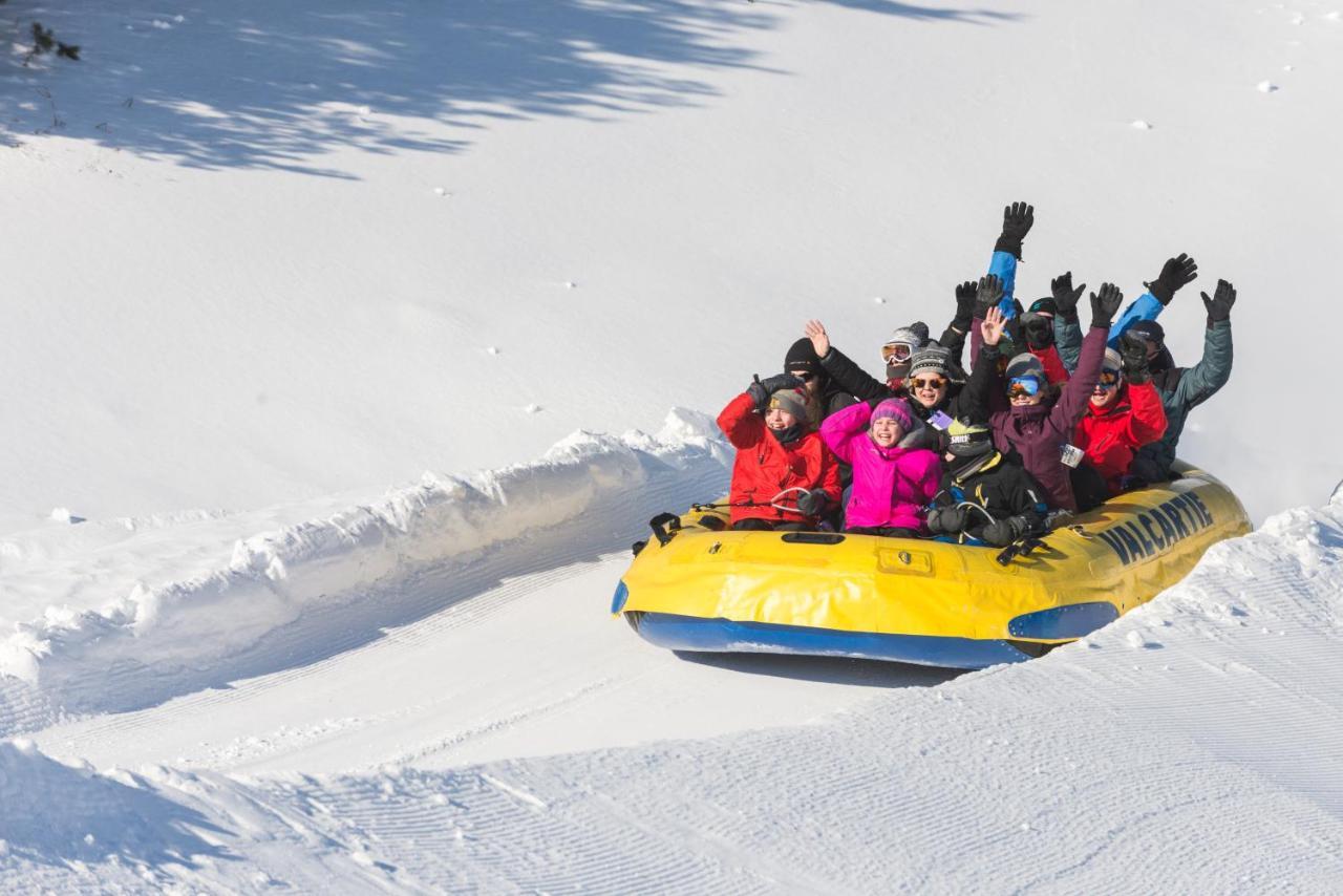 Hotel Valcartier Saint-Gabriel-De-Valcartier Ngoại thất bức ảnh
